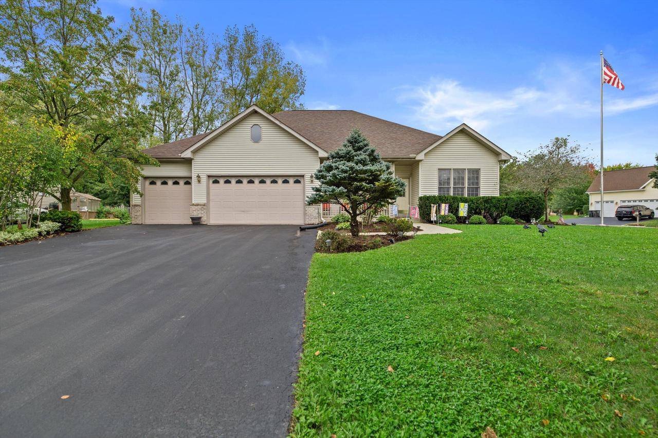 Silver Lake, WI 53170,1010 Marti COURT