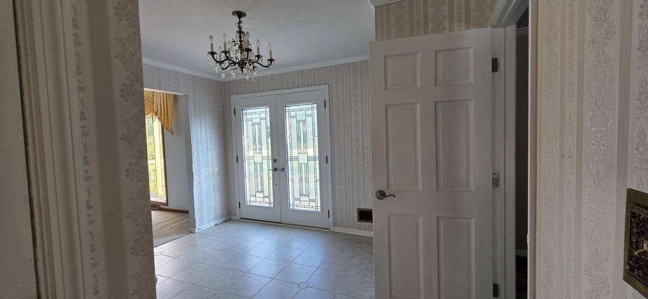 Grafton, WI 53024,866 E Pioneer ROAD