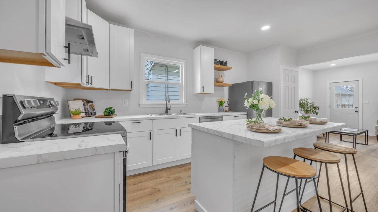 Sheboygan, WI 53081,1623 S 13th STREET