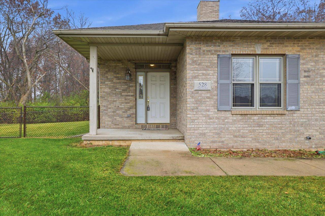 Watertown, WI 53094,528 Grey Fox RUN