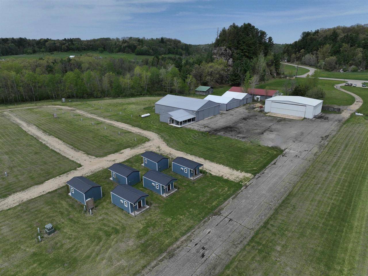 Wonewoc, WI 53968,44 Ac W Highway 33