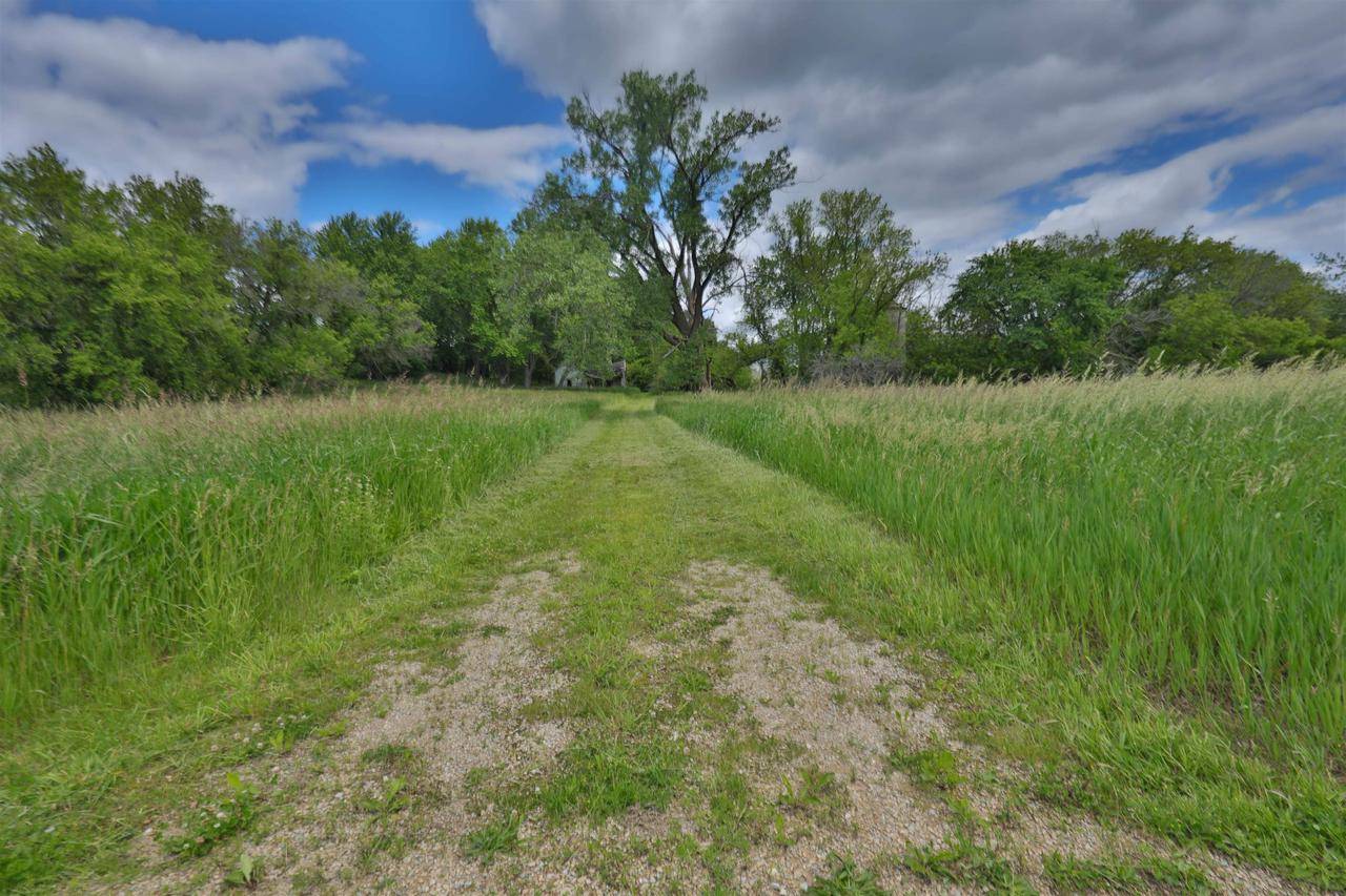 Cambridge, WI 53523,000 Aarback Road