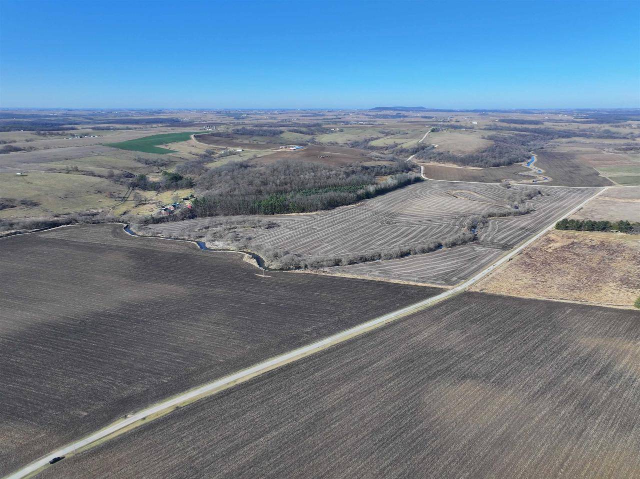 Mineral Point, WI 53565,89.25� Acres Rock Road