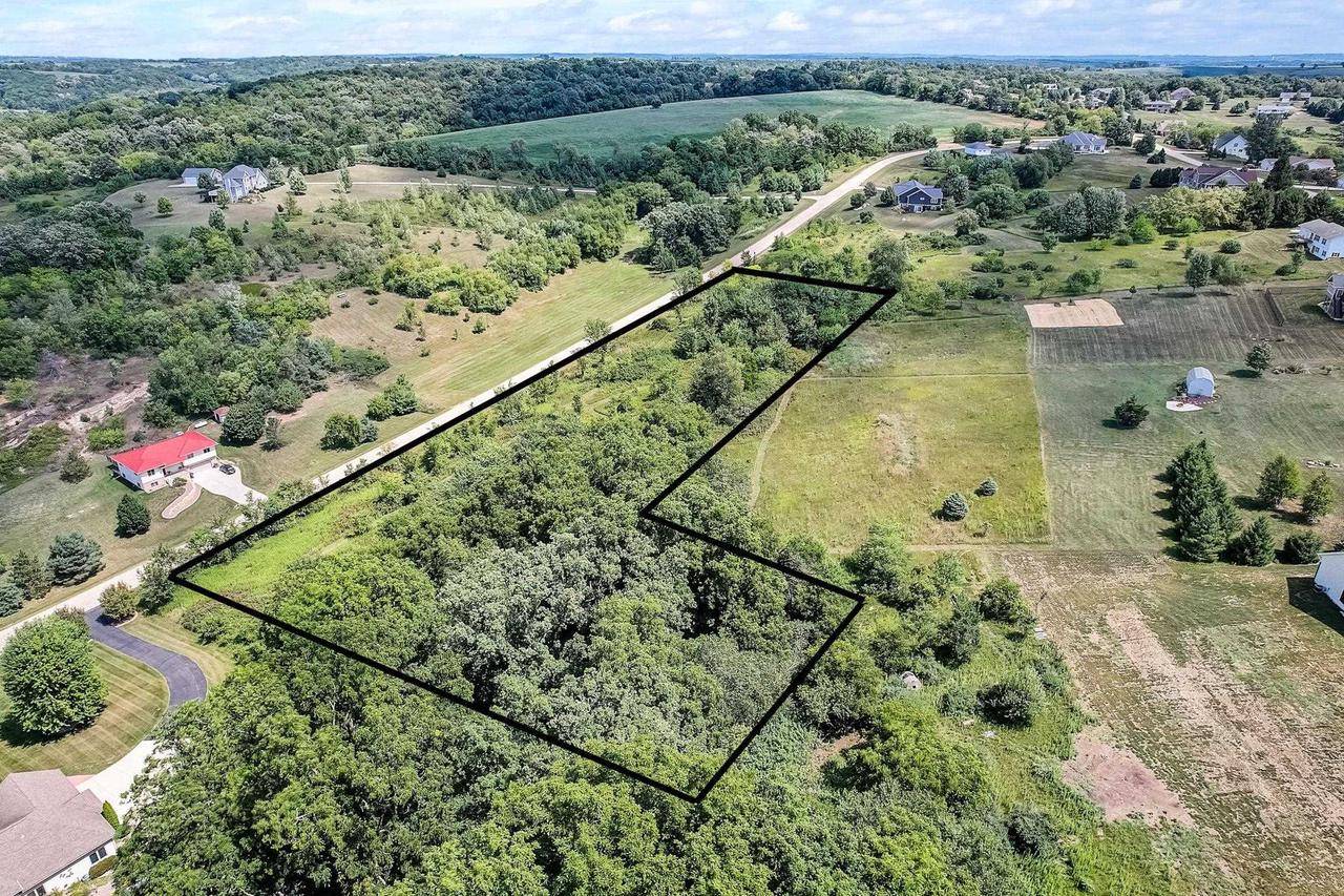 New Glarus, WI 53574,Lot 30 Sandrock Road