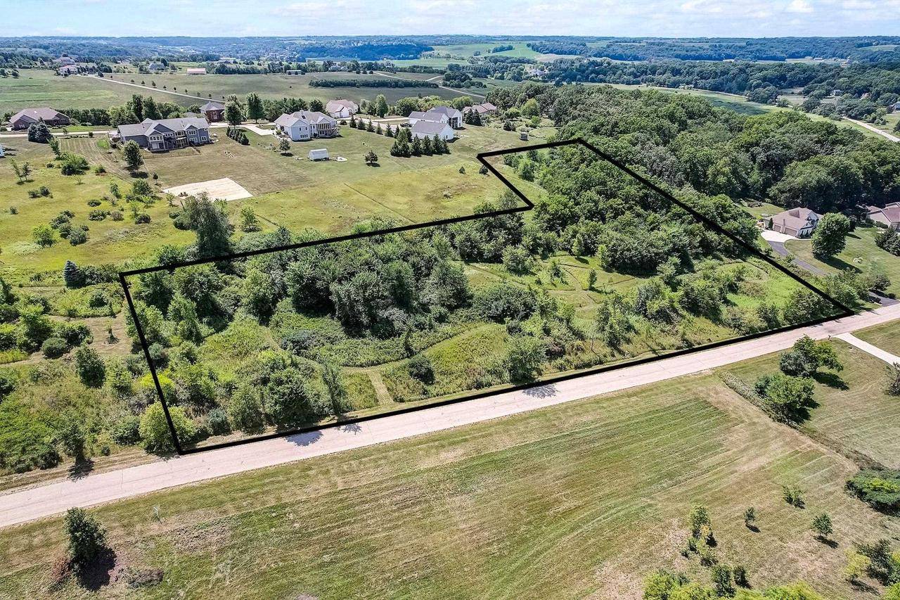 New Glarus, WI 53574,Lot 30 Sandrock Road