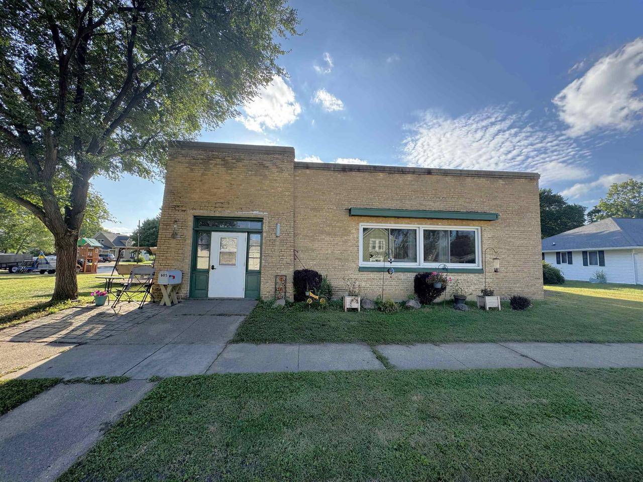 Brodhead, WI 53520,605 E 4th Avenue