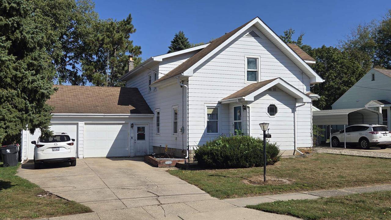 Clinton, WI 53525,606 High Street