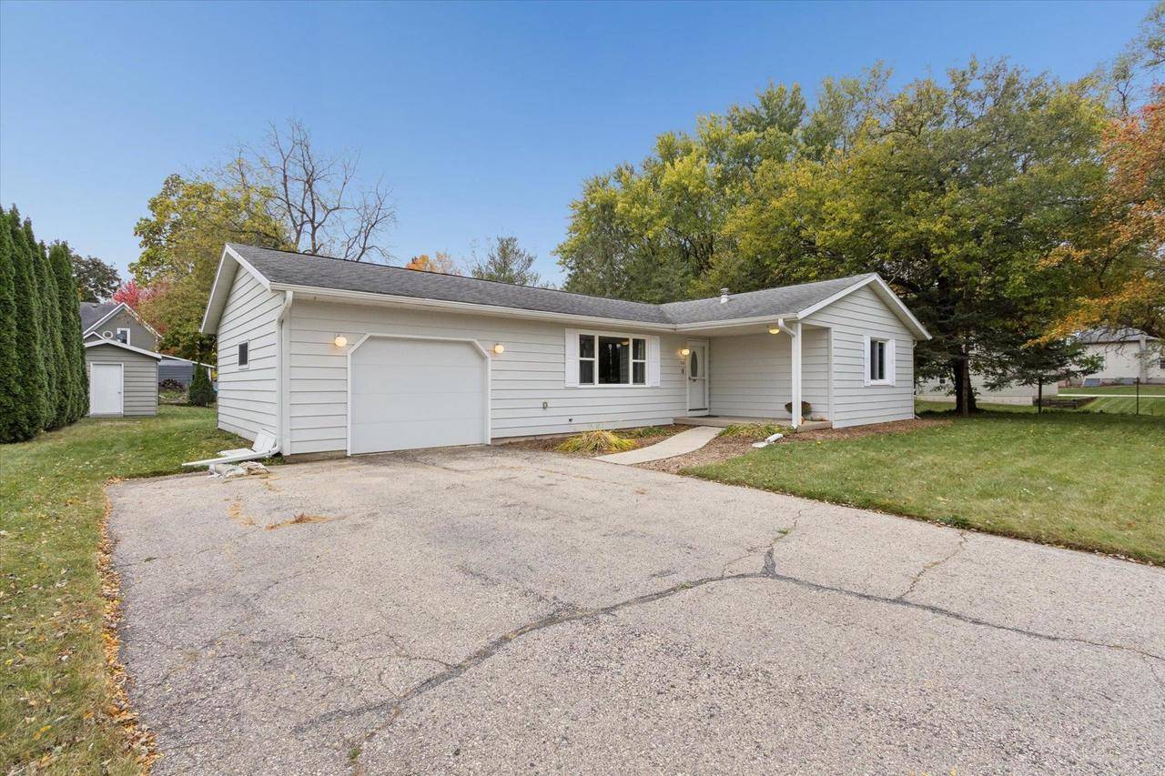 Brooklyn, WI 53521,216 Hotel Street