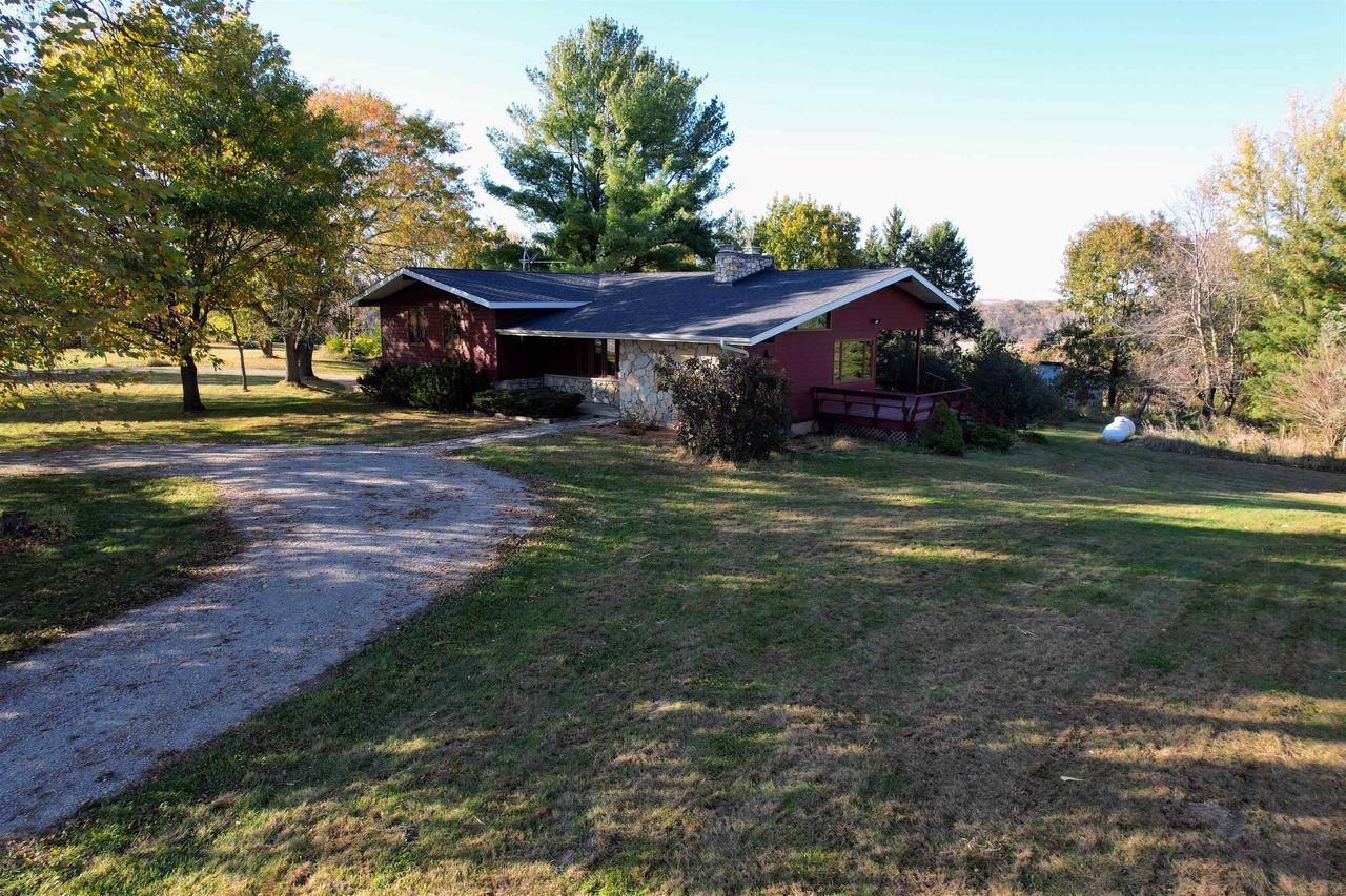 Platteville, WI 53818,1906 County B Road