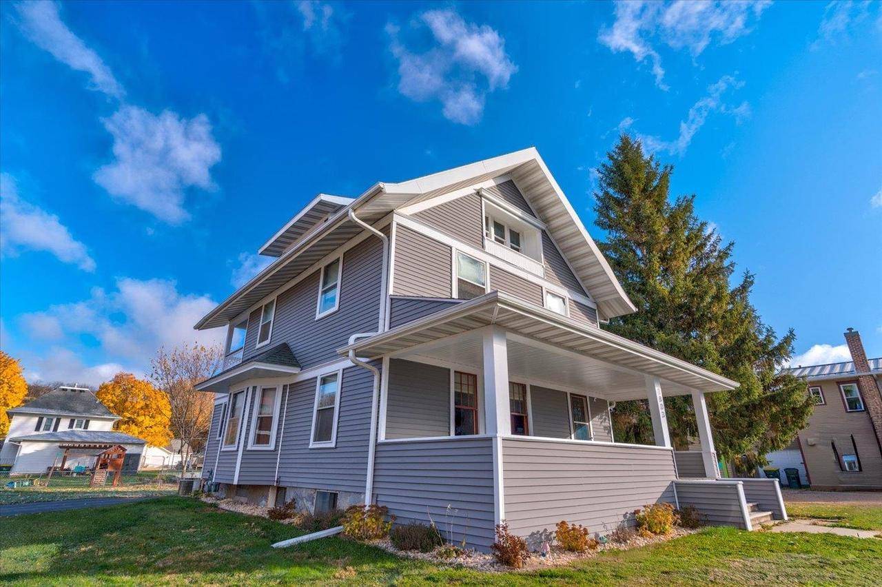 Cross Plains, WI 53528,1803 Main Street