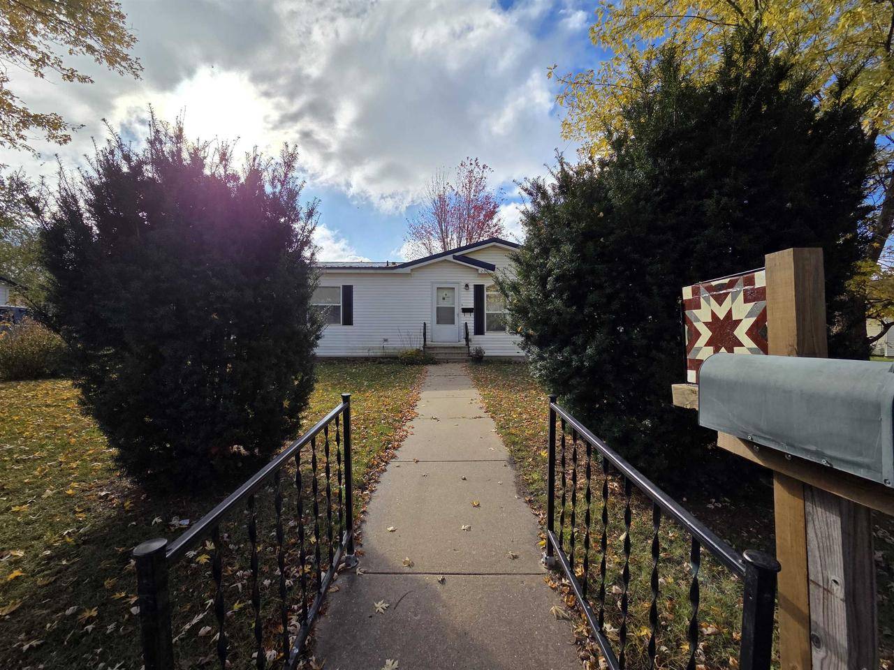 Boscobel, WI 53805,206 W North Street