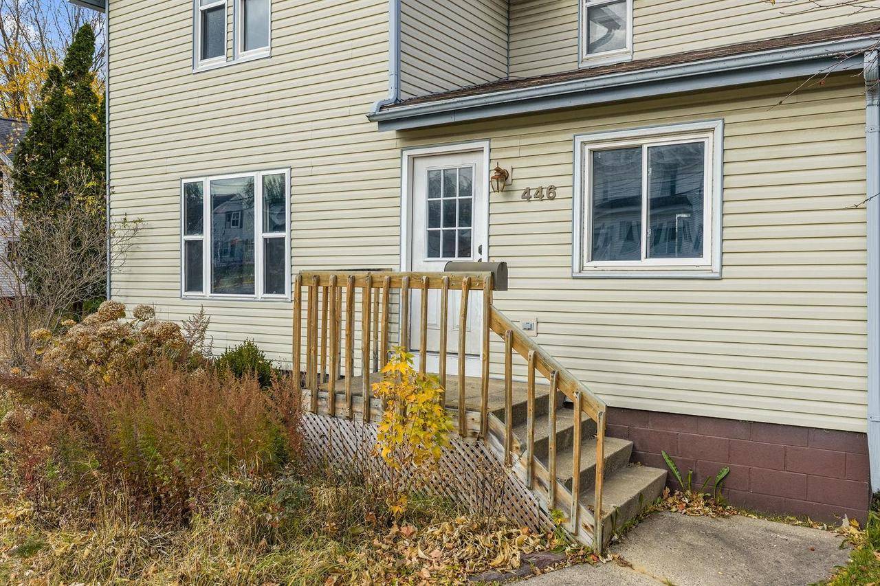 Reedsburg, WI 53959,446 W Main Street