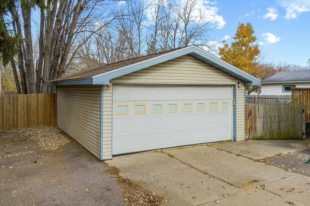 Reedsburg, WI 53959,446 W Main Street