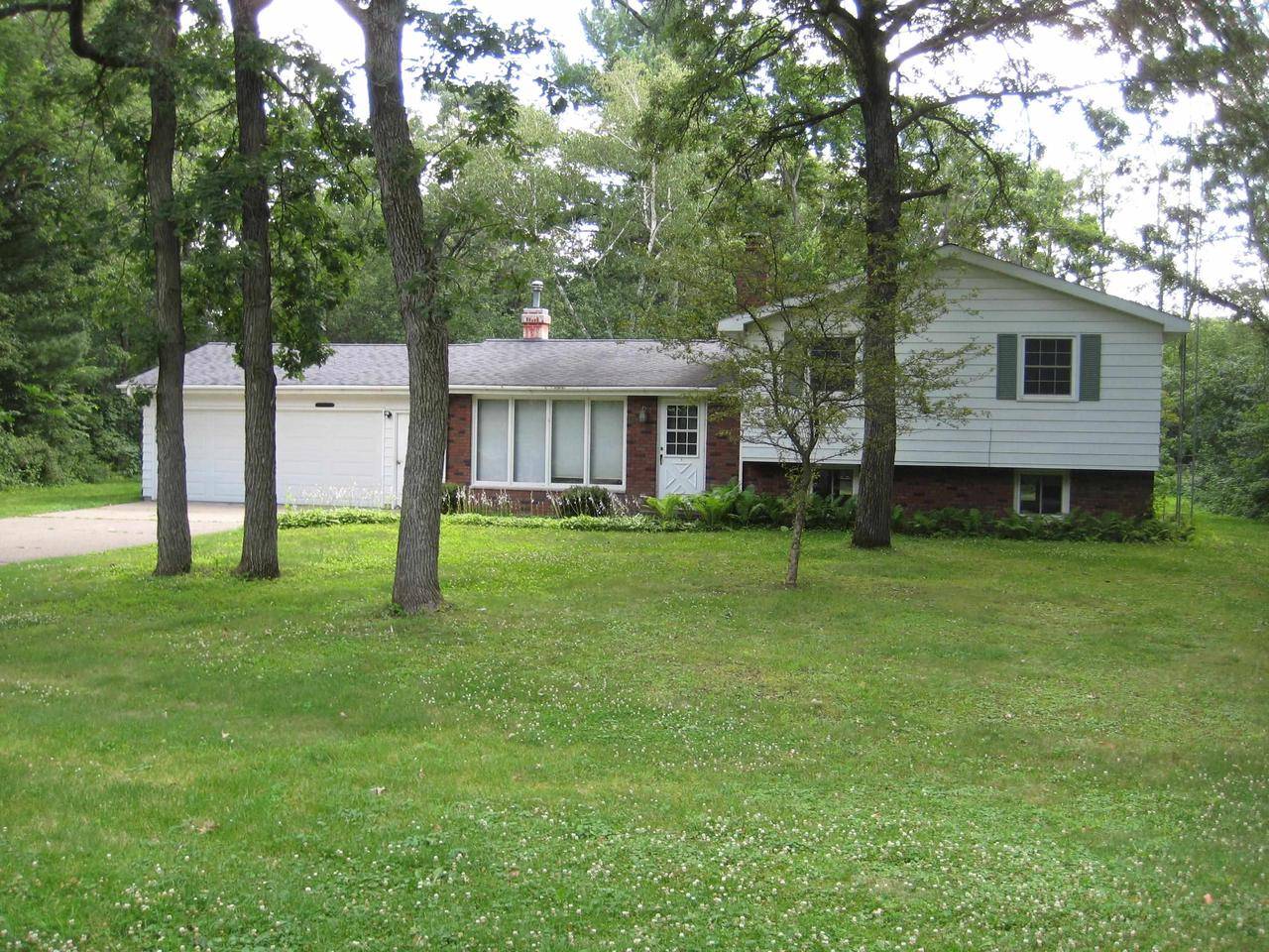 Stevens Point, WI 54482,1515 PINE OAKS COURT