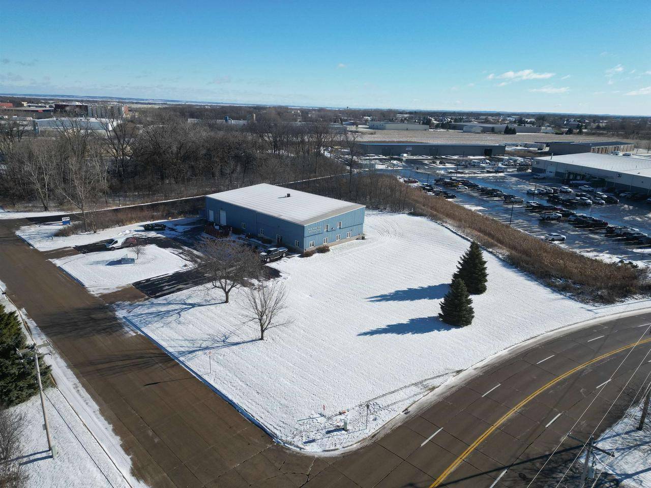 Oshkosh, WI 54904,2695 BADGER AVENUE