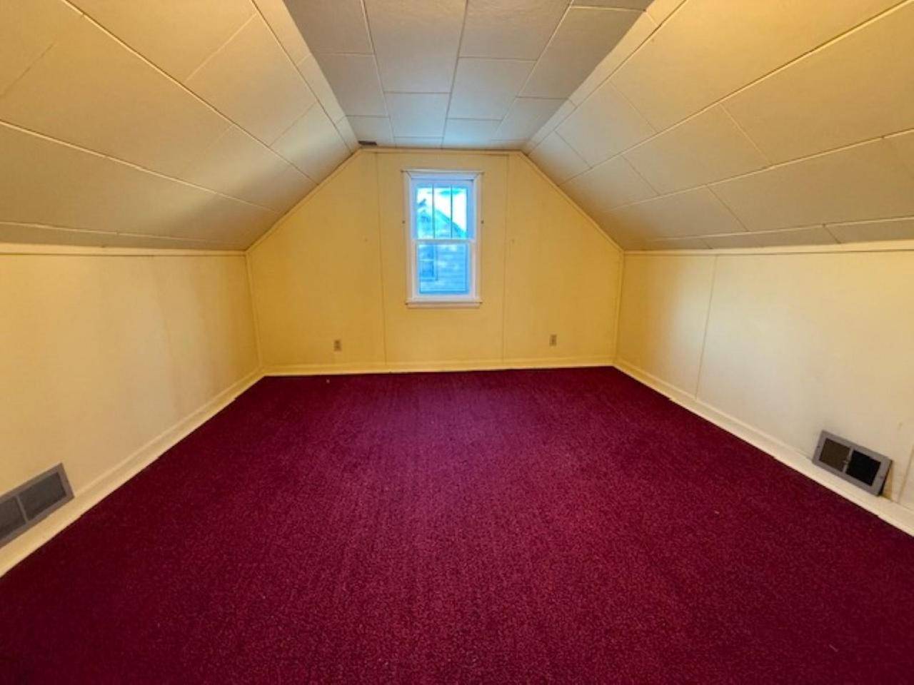 Nekoosa, WI 54457,925 W 5TH STREET