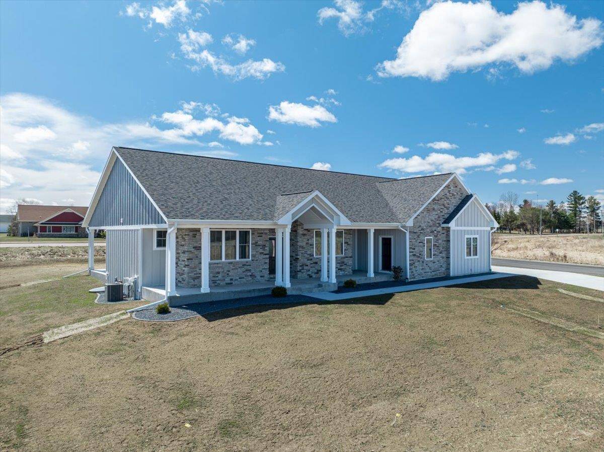 Stratford, WI 54484,118105 BETTY DRIVE