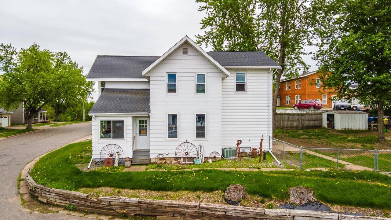 Athens, WI 54411,101 KREUTZER STREET