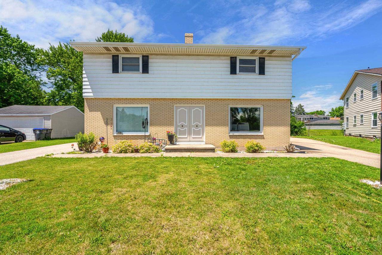 Neenah, WI 54956,1133-1135 PRIMROSE COURT