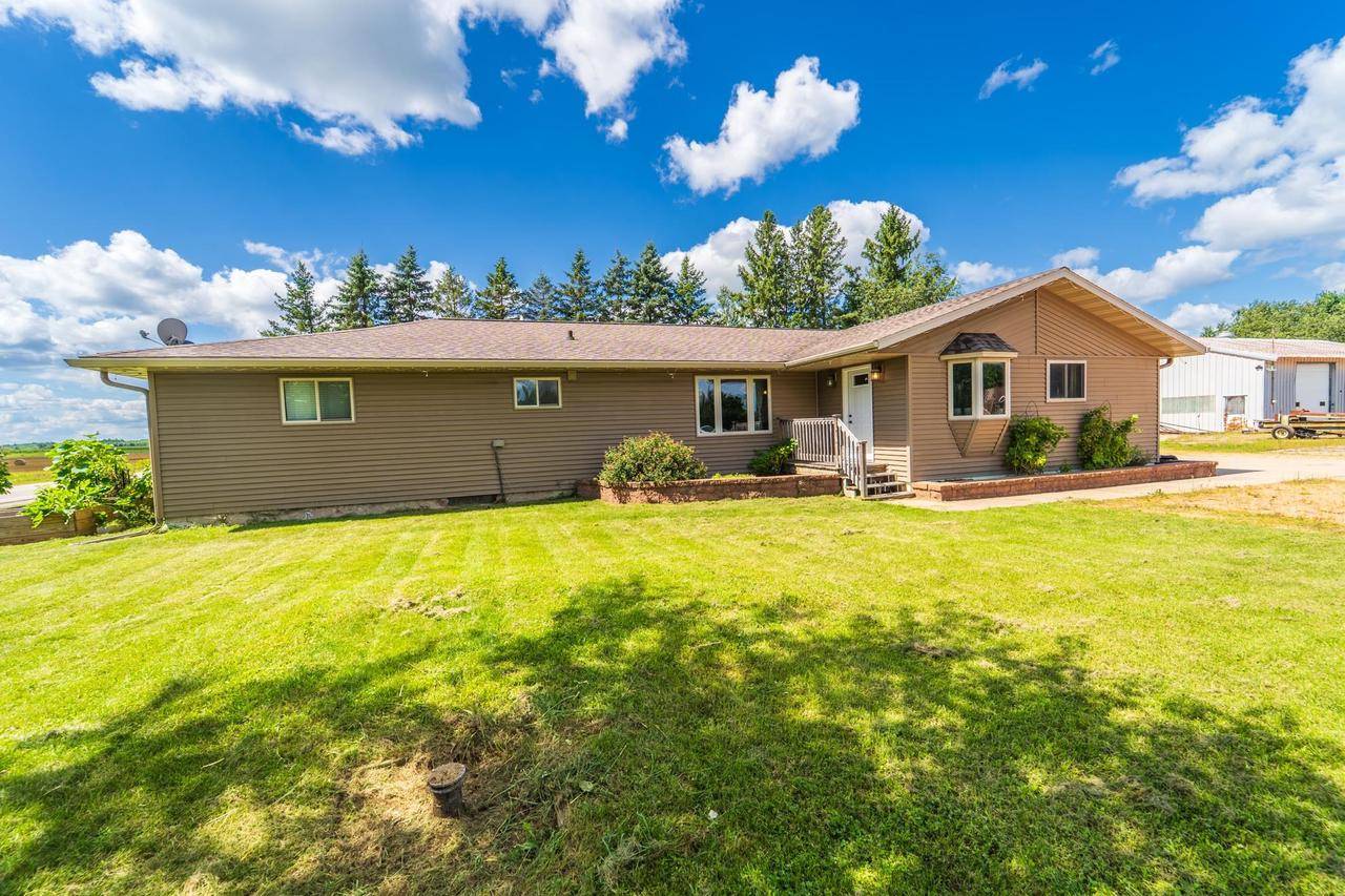 Hatley, WI 54440,211542 COUNTY ROAD J