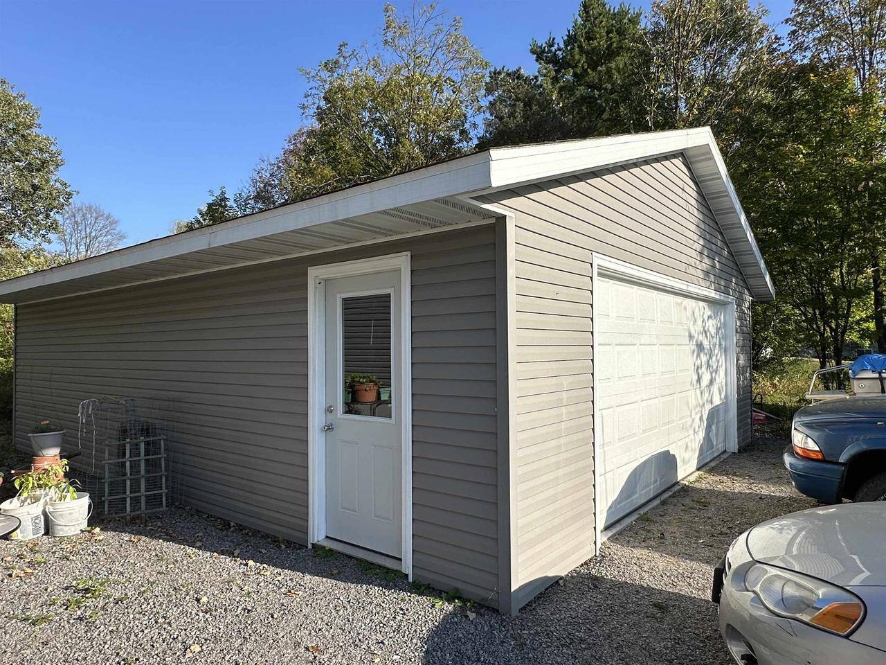 Vesper, WI 54489,4918 MEADOW LANE