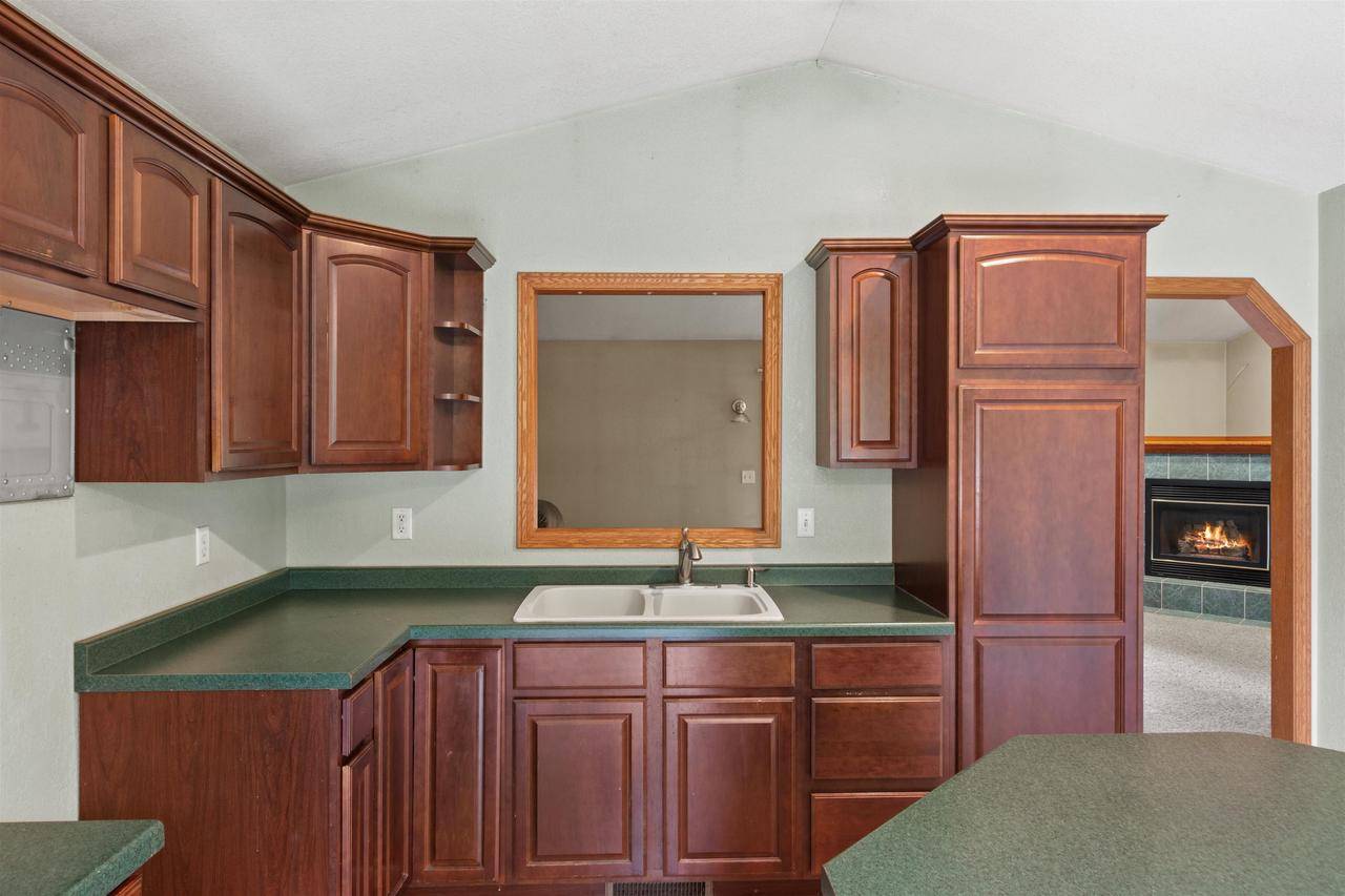 Amherst, WI 54406,440 BEVERLY DRIVE