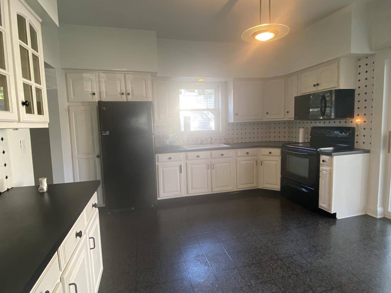 Wausau, WI 54401,427 N 6TH AVENUE