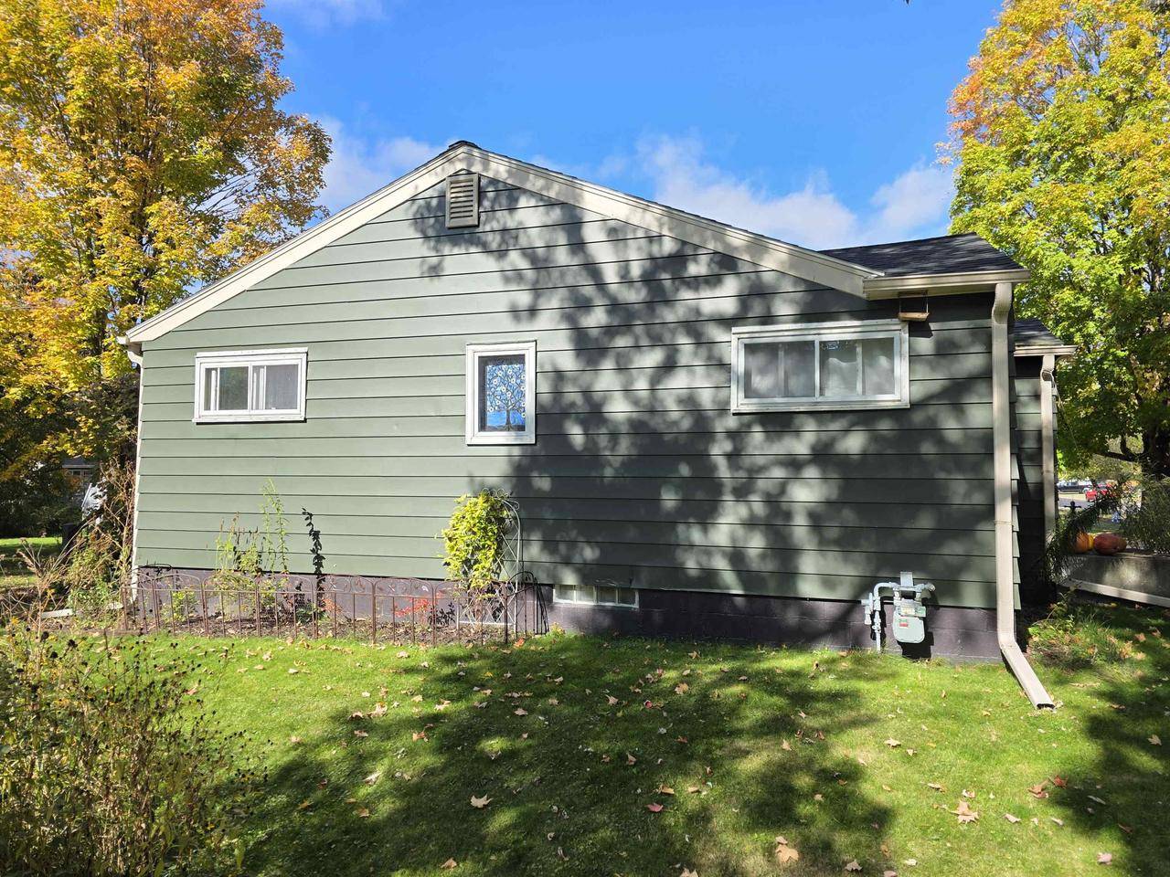 Wausau, WI 54403,3948 TROY STREET