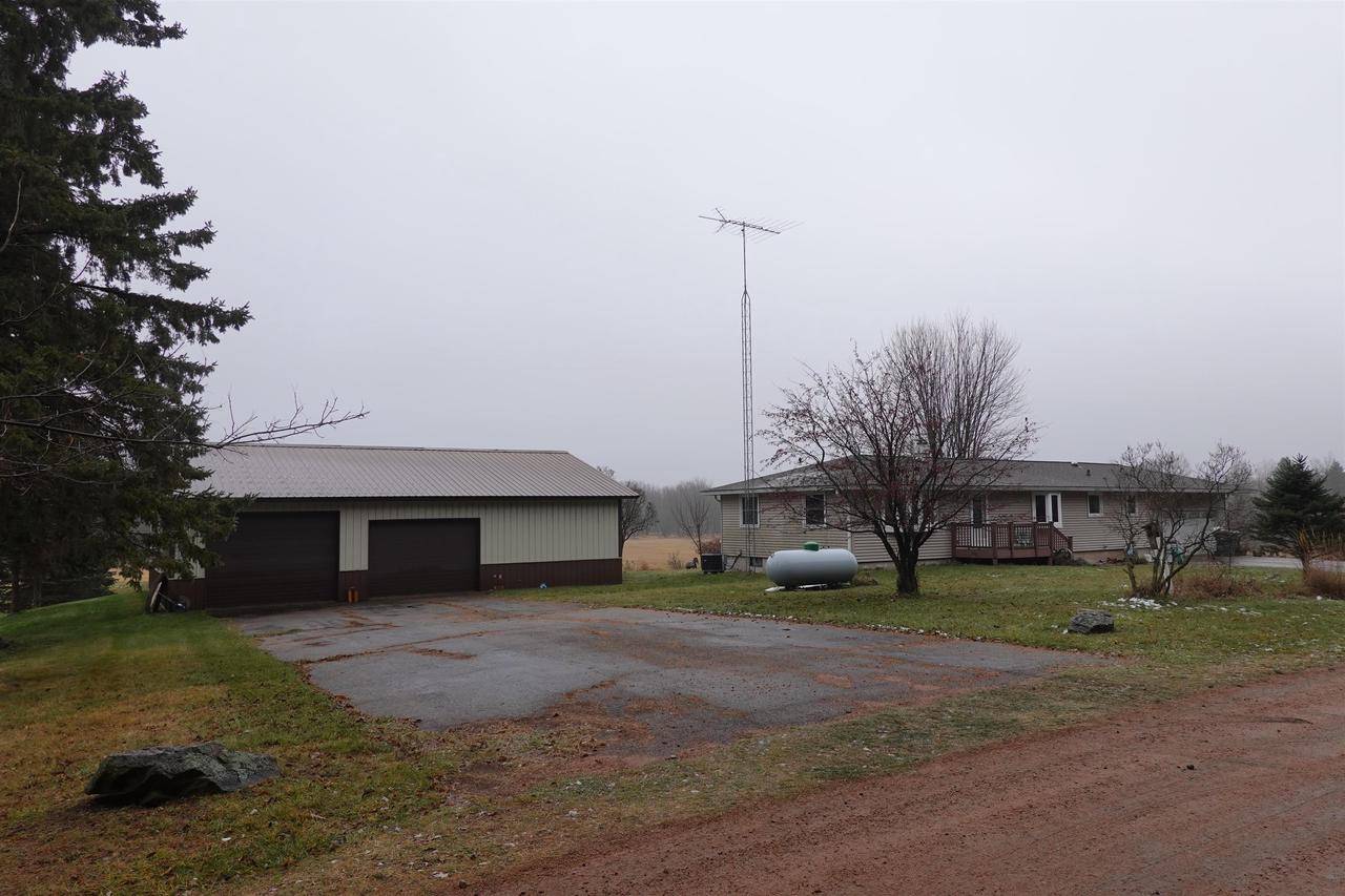 Stevens Point, WI 54481,1247 N OAK ROAD