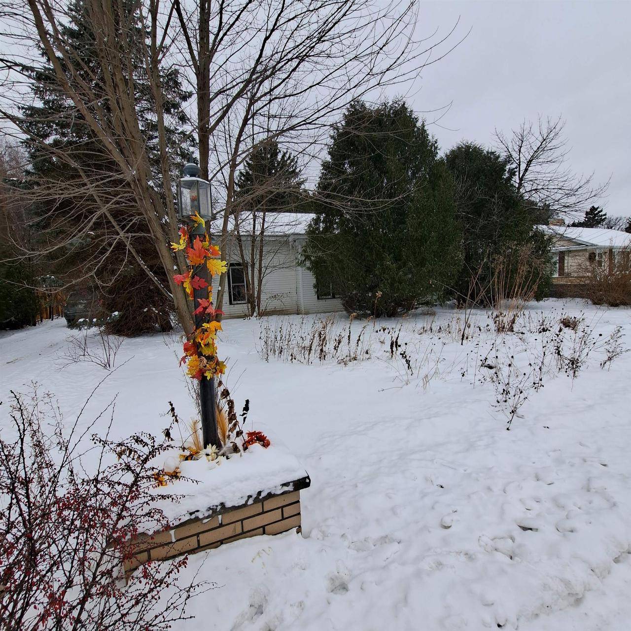 Stevens Point, WI 54481,2812 WATER STREET