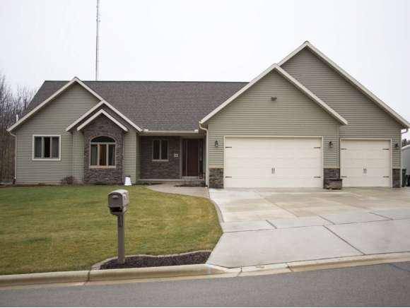 Ripon, WI 54971,242 MORAINE DR