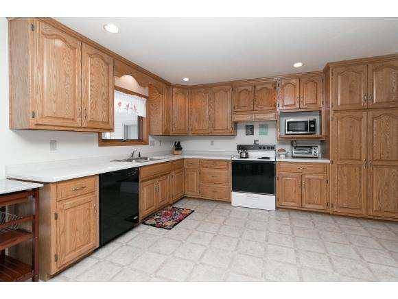 Oneida, WI 54155,723 SPRINGBROOK DR #723