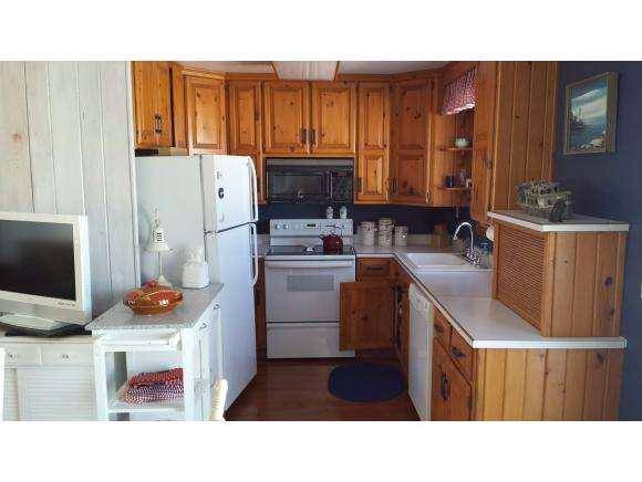 Sturgeon Bay, WI 54235,3341 SQUAW ISLAND RD