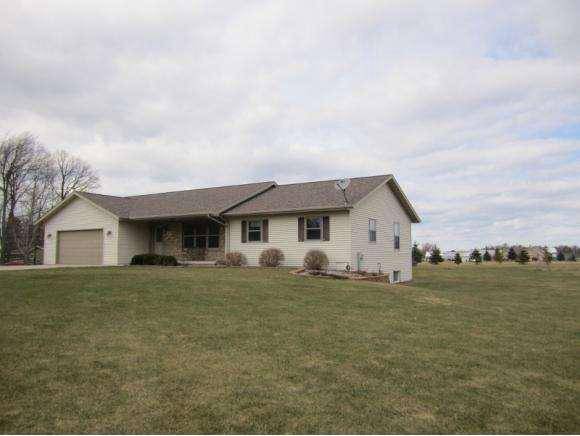 Green Bay, WI 54229,5907 BROADLEAF WAY