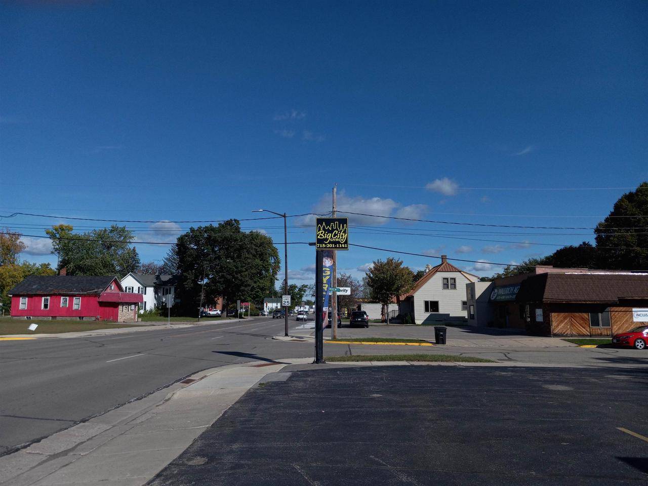 Shawano, WI 54166,230 E GREEN BAY STREET