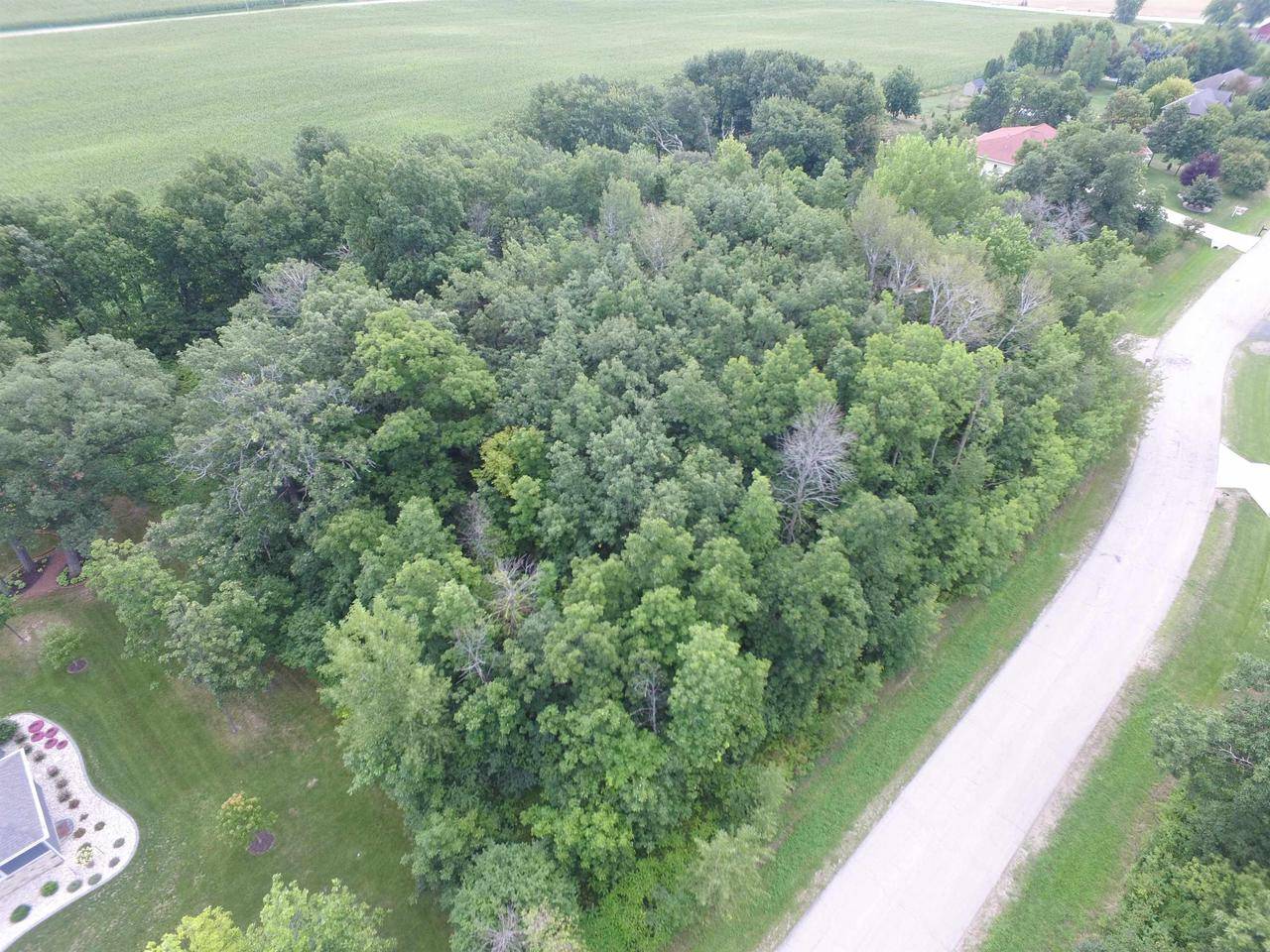 Oshkosh, WI 54904,1832 COTTONTAIL DRIVE