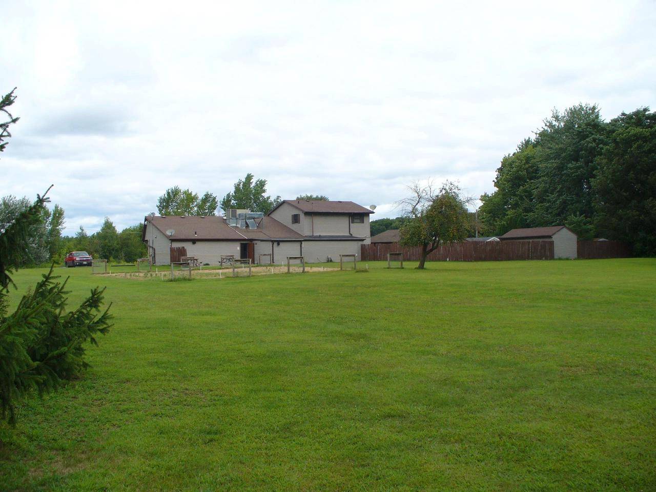 Oneida, WI 54155,915 EDGAR DRIVE