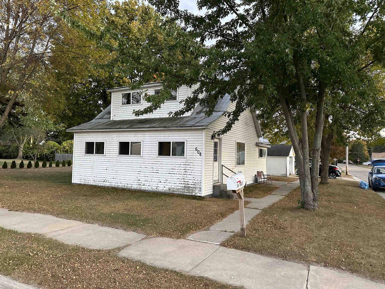 Oconto, WI 54153,604 3RD STREET