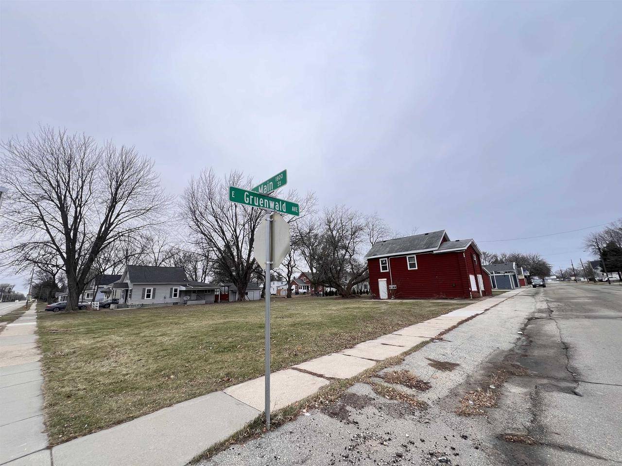 Oshkosh, WI 54901,10 E GRUENWALD AVENUE