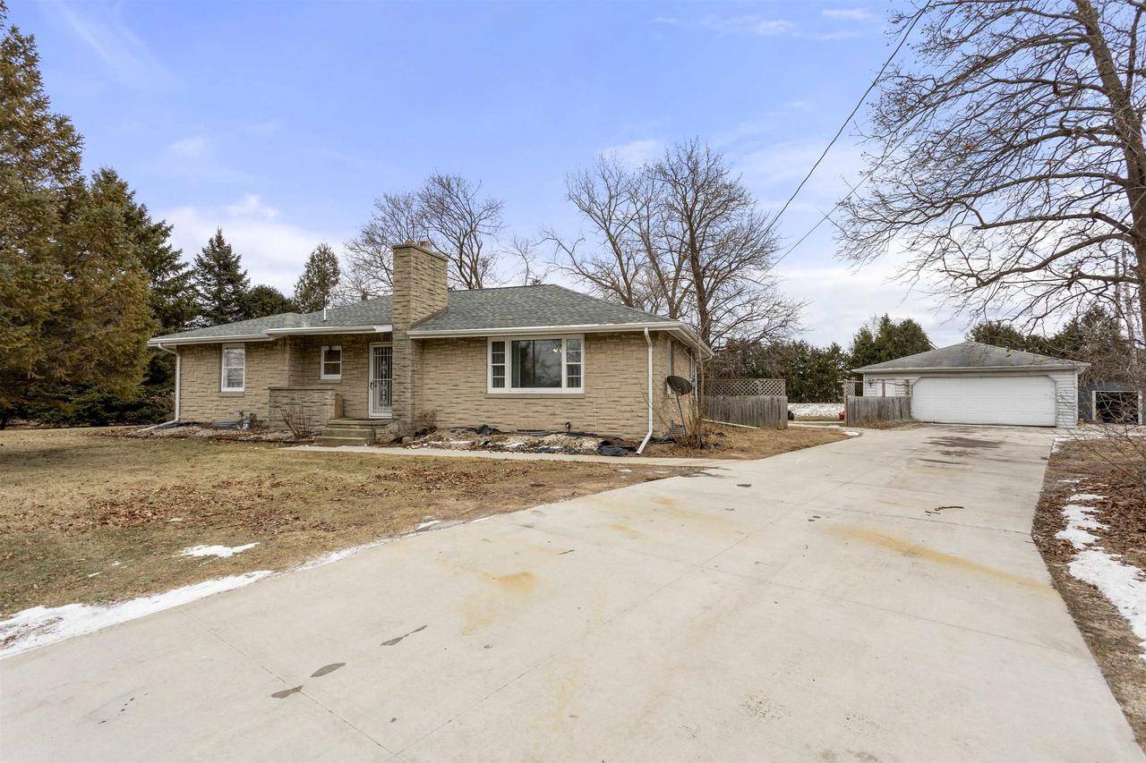 Appleton, WI 54915,3065 E NEWBERRY STREET