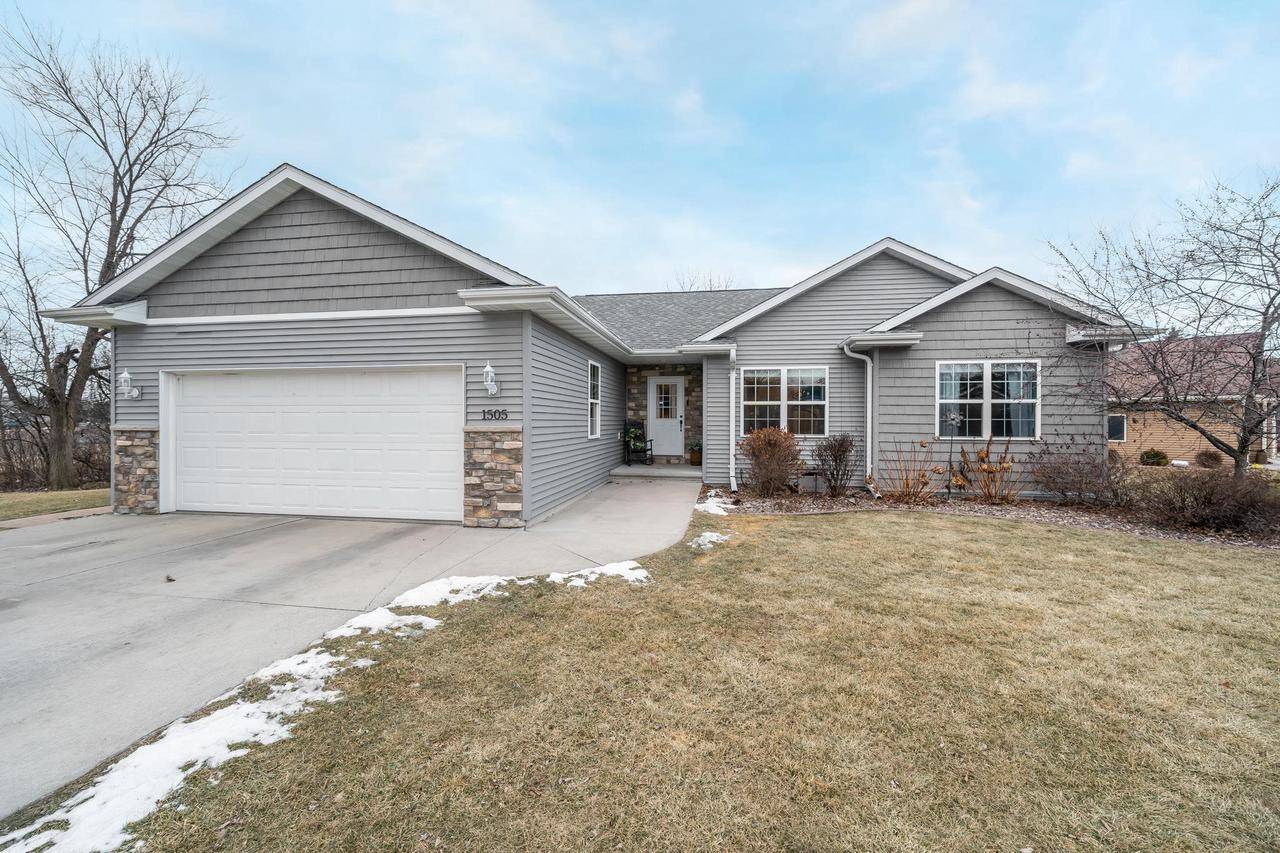 New London, WI 54961,1505 CEDARHURST DRIVE