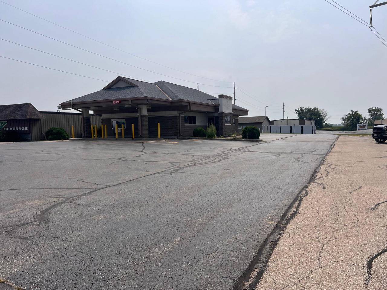 Winneconne, WI 54986,927 E MAIN STREET