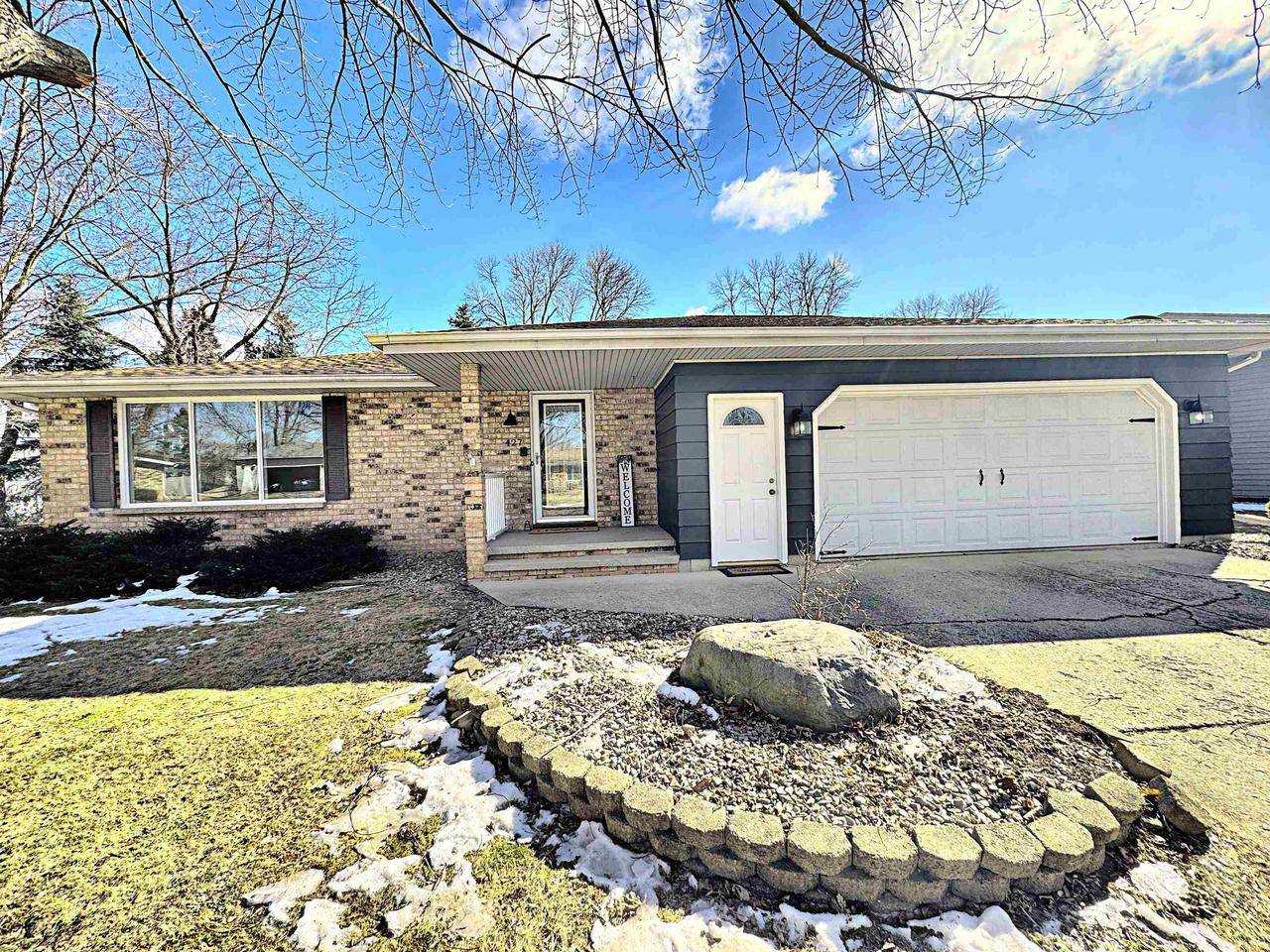 Combined Locks, WI 54113,427 JERELYN COURT