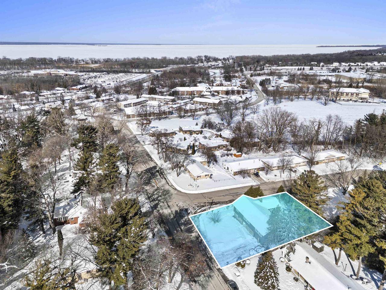 Green Bay, WI 54311,1032 MT MARY DRIVE