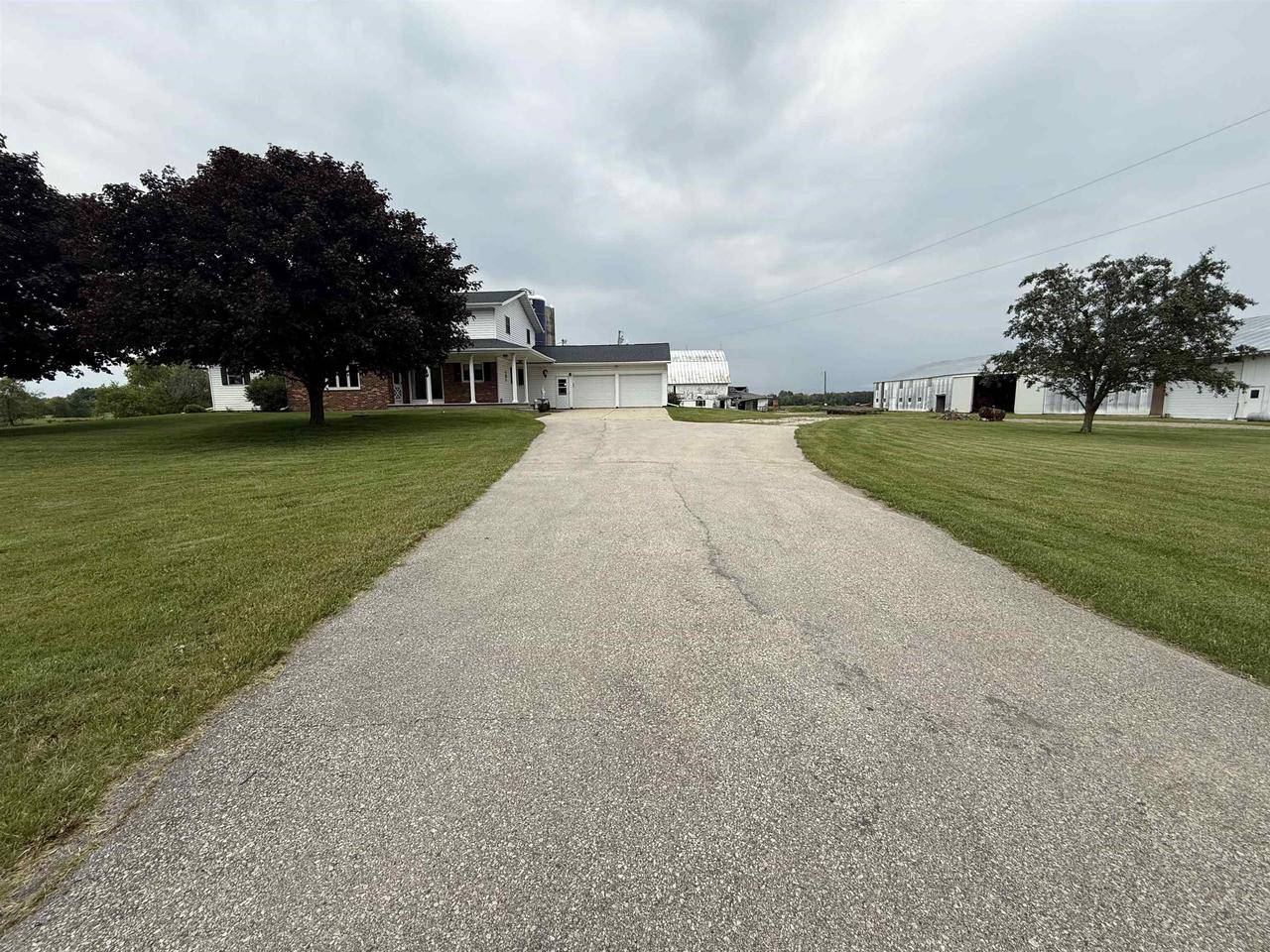 Pulaski, WI 54162,8478 BROWN COUNTY LINE ROAD