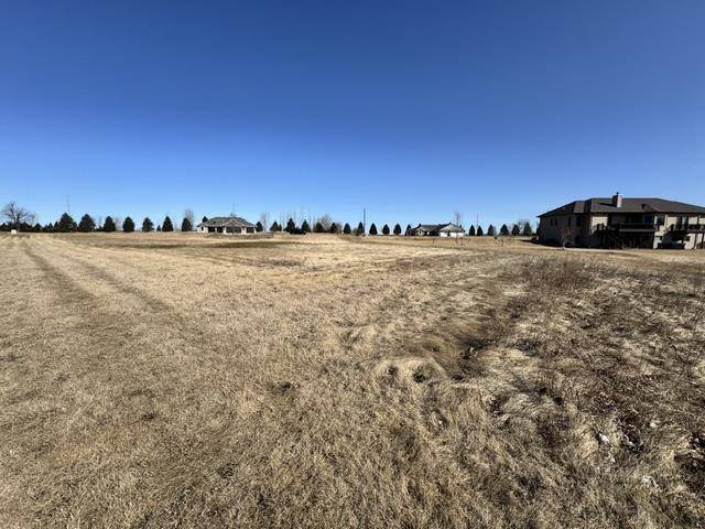 Omro, WI 54963,BLUEBIRD CROSSING