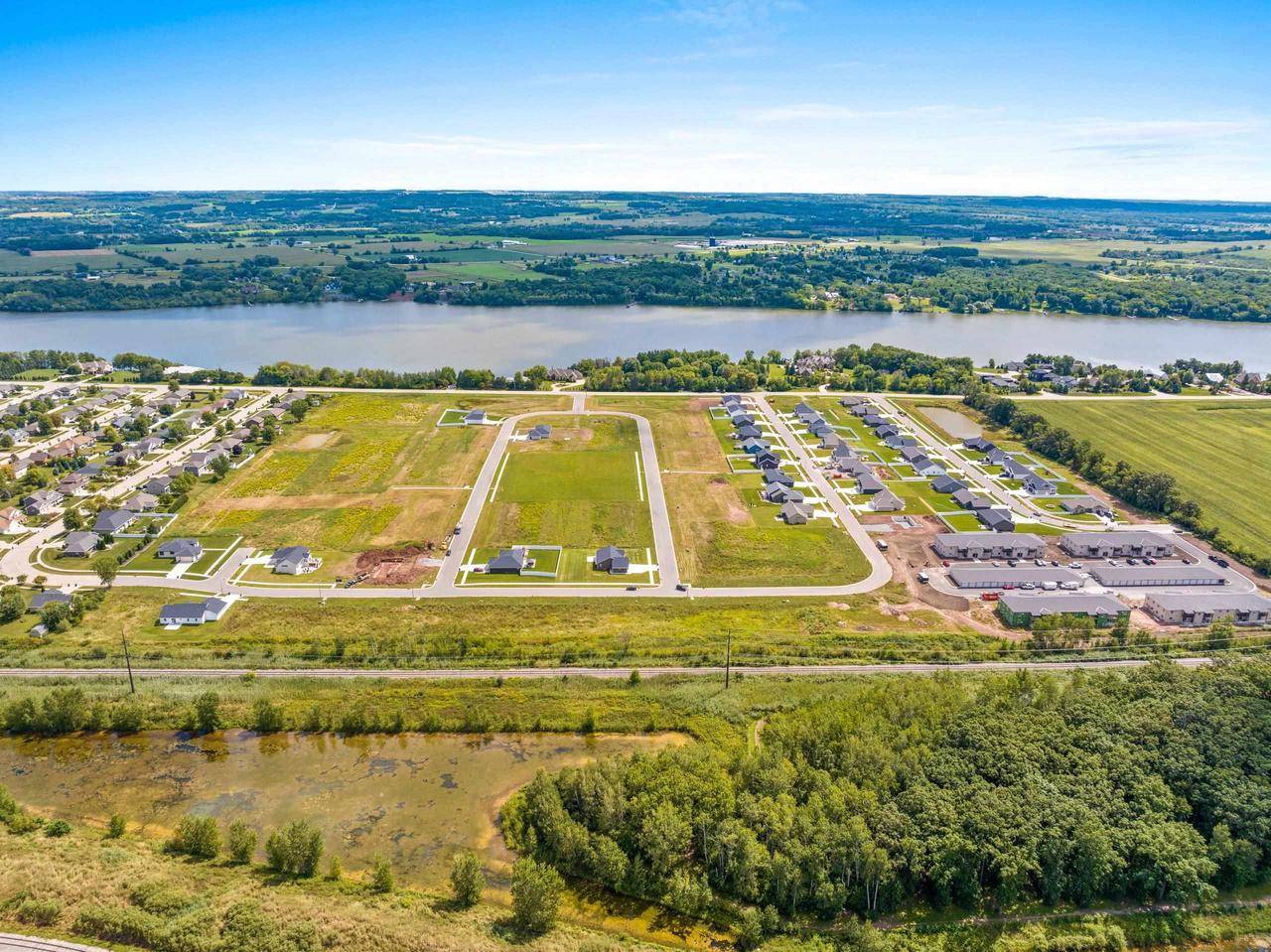 De Pere, WI 54115,355 BROOKLINE AVENUE