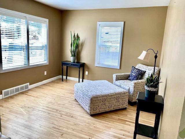 Appleton, WI 54915,438 W FOSTER STREET