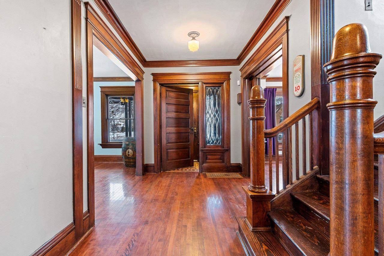 Green Bay, WI 54301,745 S QUINCY STREET