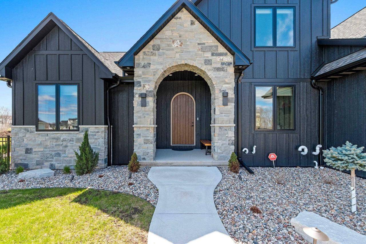 De Pere, WI 54115,1849 RIDGEMONT CIRCLE